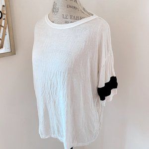 VINTAGE RARE BRANDY MELVILLE STRIPED SLEEVE TEE